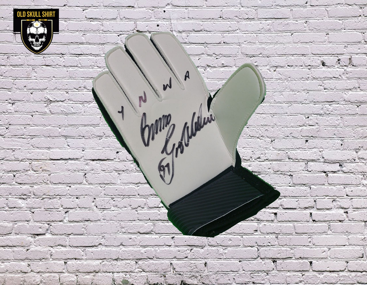 Gant Umbro dédicacé Bruce Grobbelaar