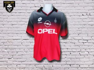 AC Milan Training Shirt 1995-1996