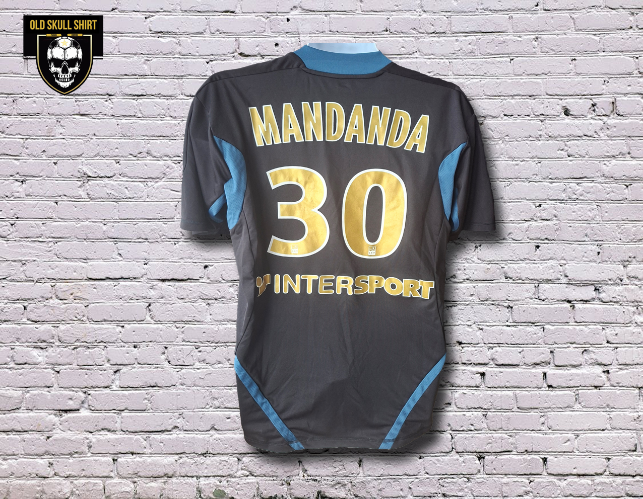 Olympique de Marseille Goalkeeper Shirt 2011-2012 #30 Mandanda porté